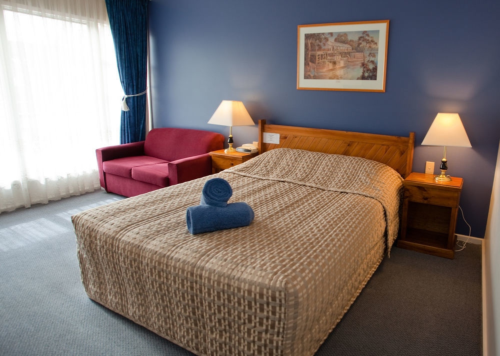 The River Boat Hotel - Echuca Bagian luar foto